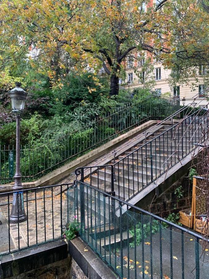 Appartement Au Coeur De Montmartre París Exterior foto